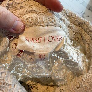 Sunset Lover Coral Crochet Shirt – Size 6, Natural